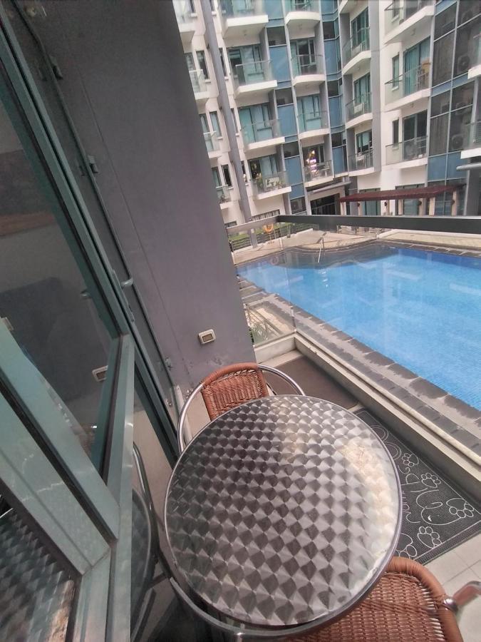 Zoe Amarah Condotel Manila Exterior photo
